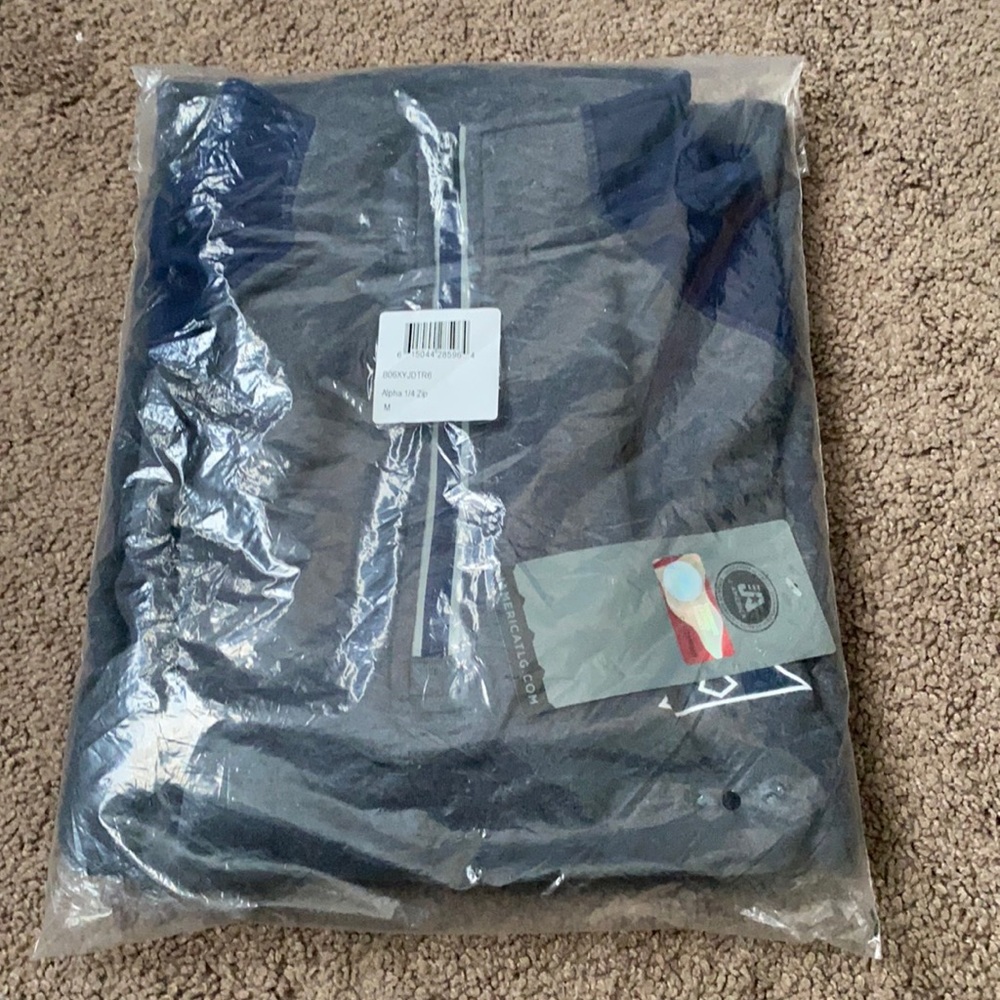 NWT Mens Long Sleeved Top with X Logo